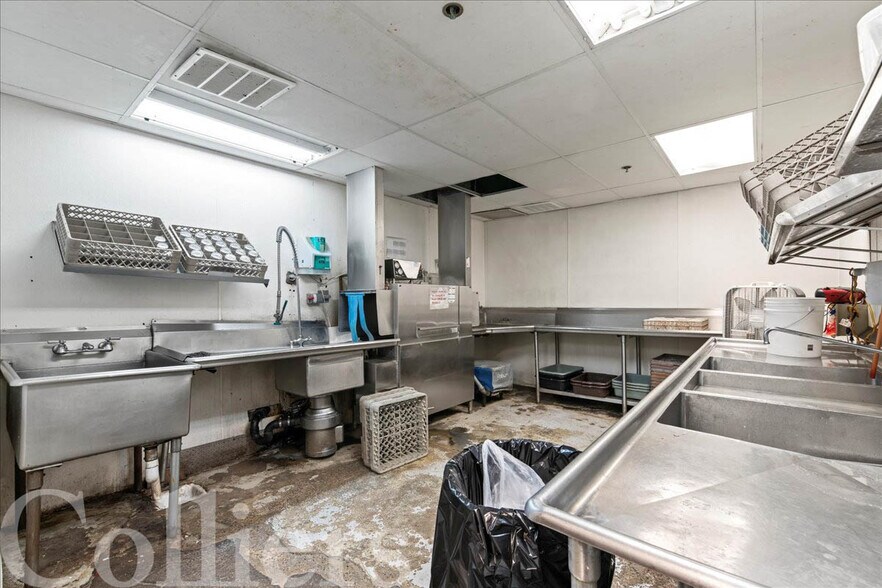 More Photos Of 117 12th Ave S, Nampa Restaurant For Sale
