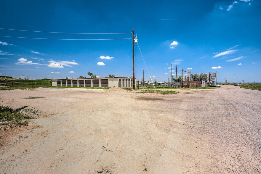 More Photos Of 18600-18800 E US Highway 24, Peyton Land For Sale