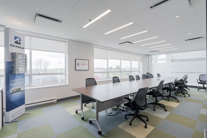 More Photos Of 1250 Rue Marie-Victorin, St-Bruno-de-Montarville Office For Sale