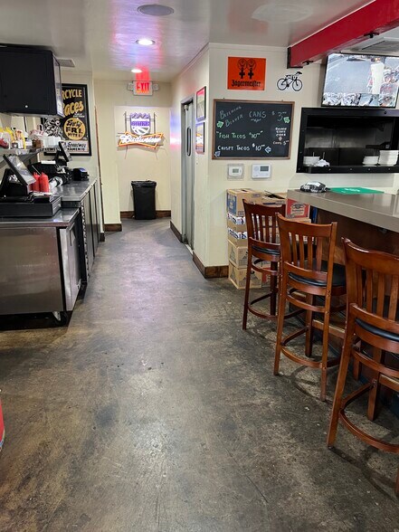 More Photos Of 1522 Jefferson Blvd, West Sacramento Restaurant For Lease