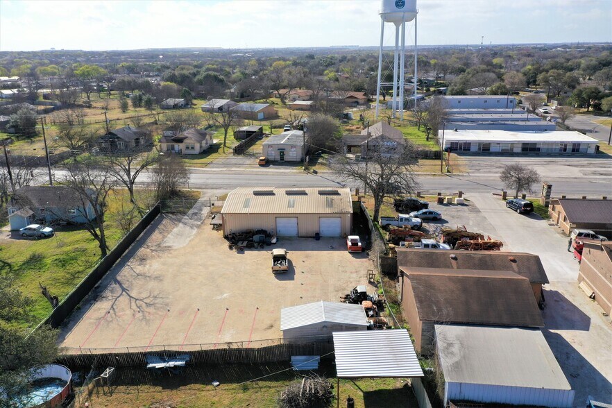 More Photos Of 5447 Seguin Rd, Kirby Auto Repair For Sale