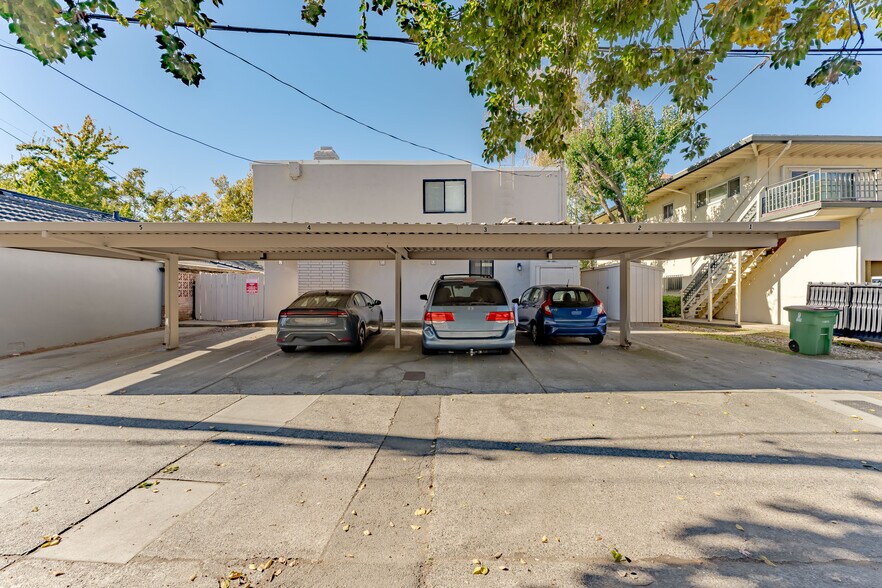 More Photos Of 1043 39th St, Sacramento Apartments For Sale
