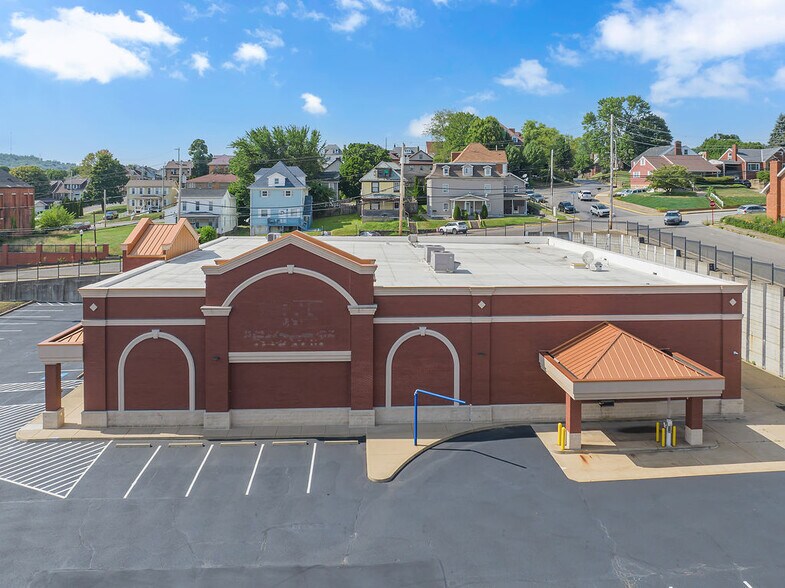 More Photos Of 351 Brighton Ave, Rochester Freestanding For Lease