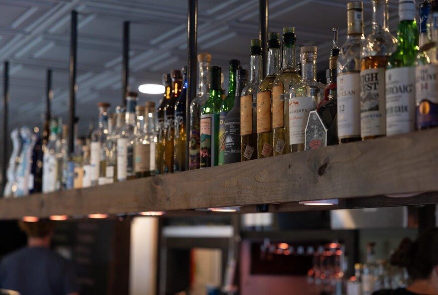 More Photos Of 454 William Ave, Davis Restaurant For Sale