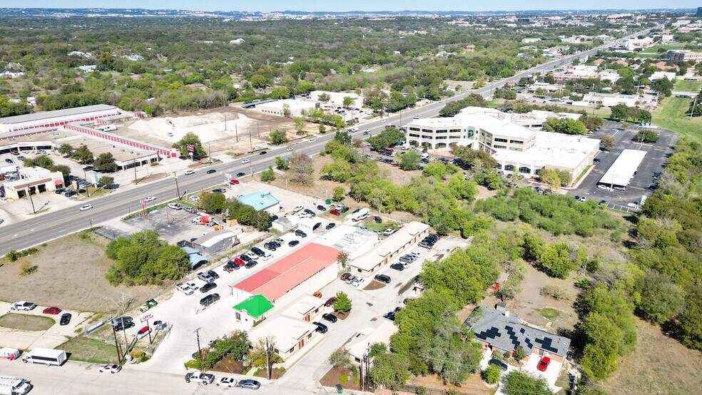 More Photos Of 8860 Oakland Rd, San Antonio Office For Sale
