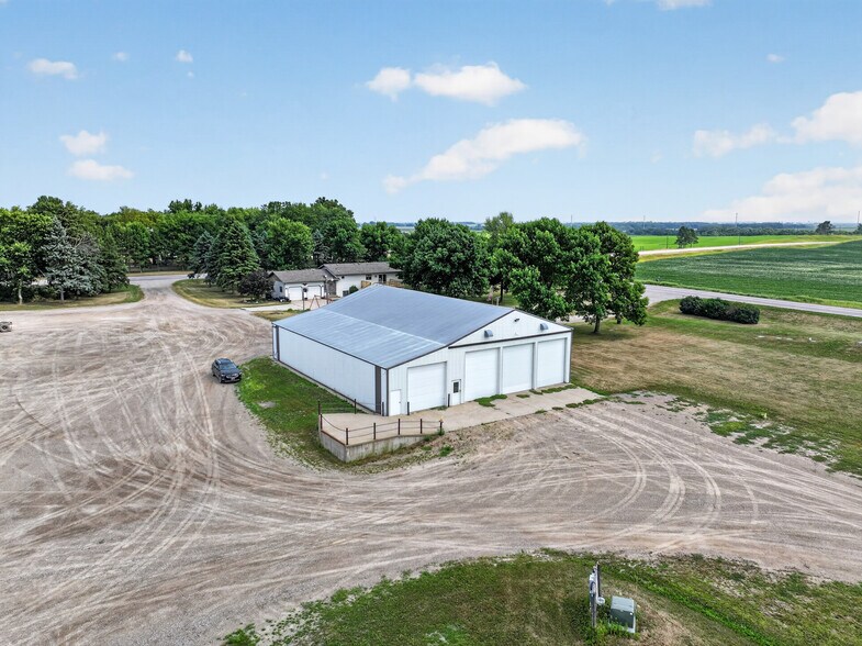 More Photos Of 43553 MN-28, Sauk Centre Warehouse For Sale