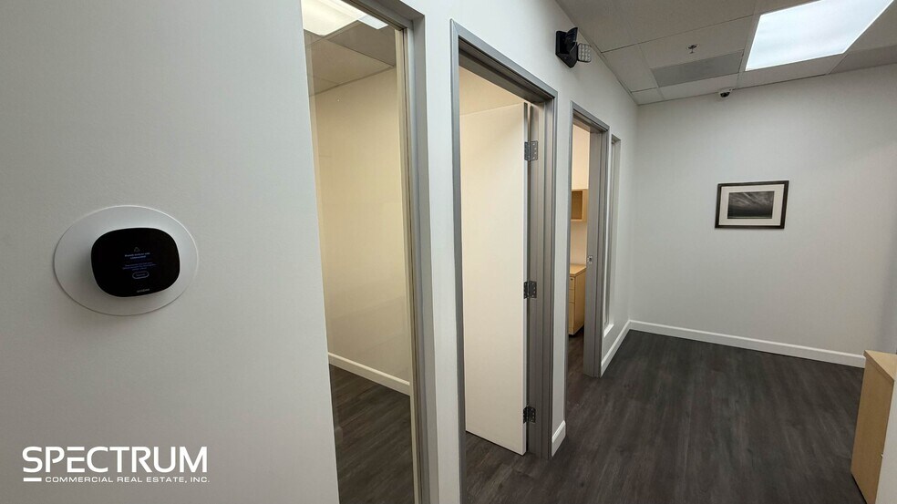 More Photos Of 28486 Constellation Rd, Valencia Warehouse For Lease
