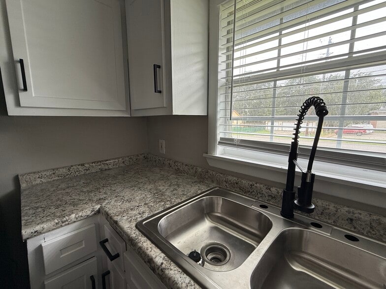 More Photos Of , Huntsville Multifamily For Sale