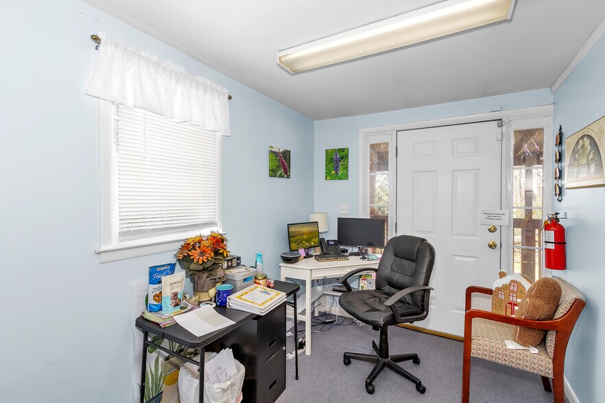 More Photos Of 4145 Columbia Rd, Martinez Medical For Sale