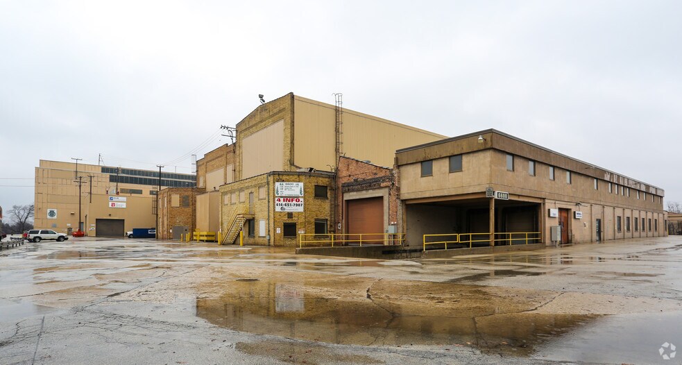 More Photos Of 6600 W Washington St, West Allis Manufacturing For Lease