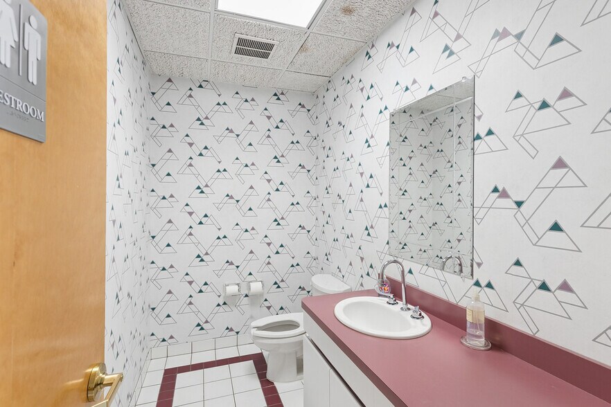 More Photos Of 1299 Rt 22, Mountainside Office For Sale