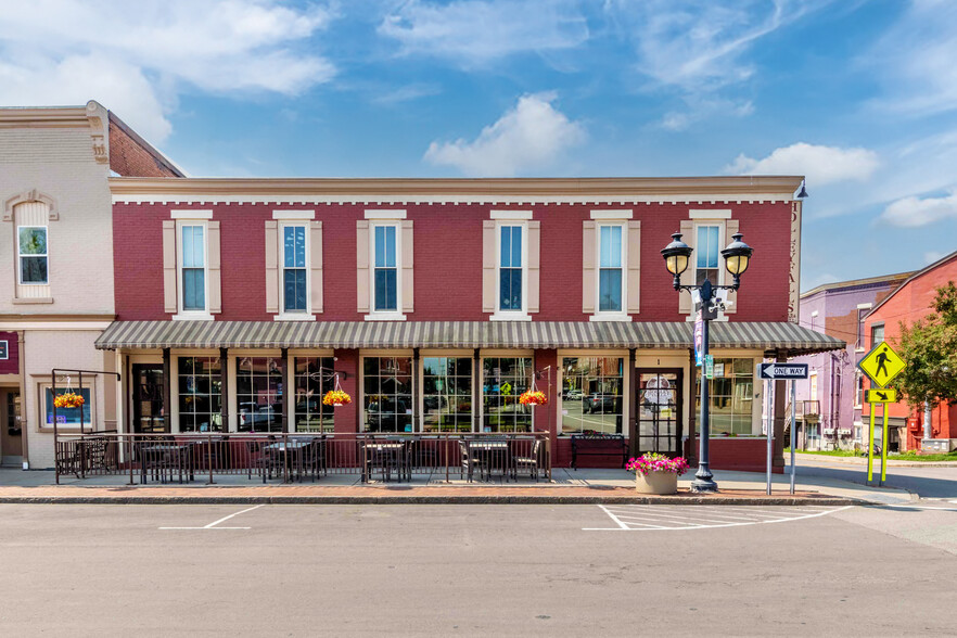 Primary Photo Of 1 Public Sq, Holley Storefront Retail Residential For Sale