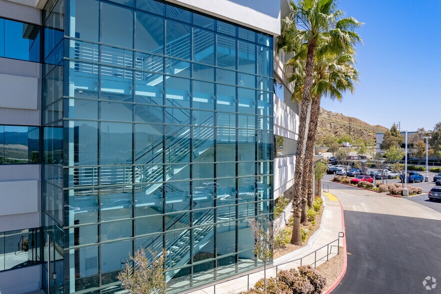 More Photos Of 28494 Westinghouse Pl, Valencia Office For Lease