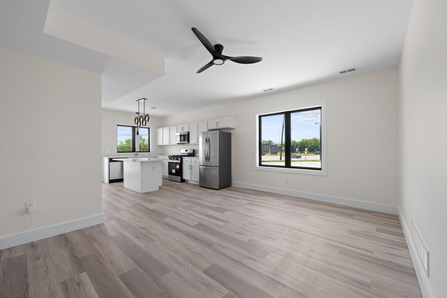 More Photos Of 1295 W Holmden Ave, Cleveland Apartments For Sale