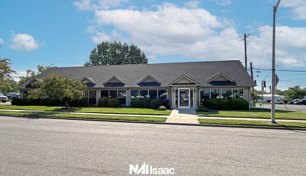 Primary Photo Of 1316 Versailles Rd, Lexington Office For Sale
