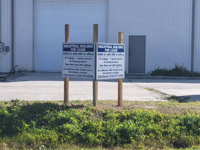 More Photos Of 6266 Janes Ln, Naples Manufacturing For Lease