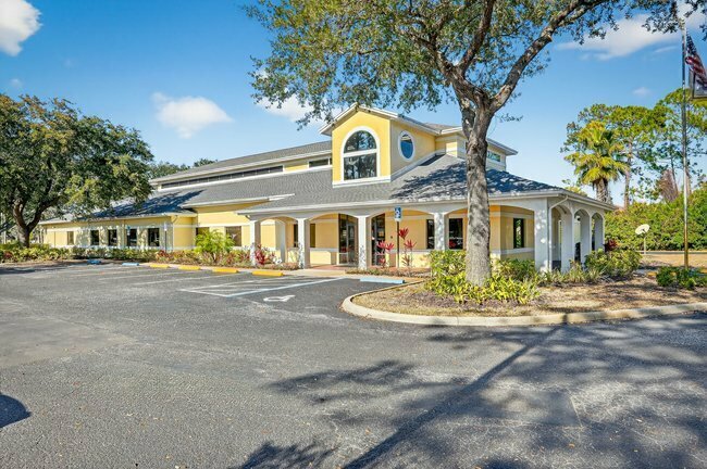 More Photos Of 1899 S Clyde Morris Blvd, Daytona Beach Bank For Sale