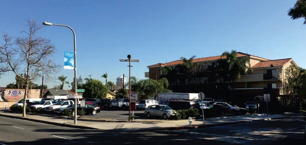 More Photos Of 202 E 17th St, Santa Ana Land For Lease