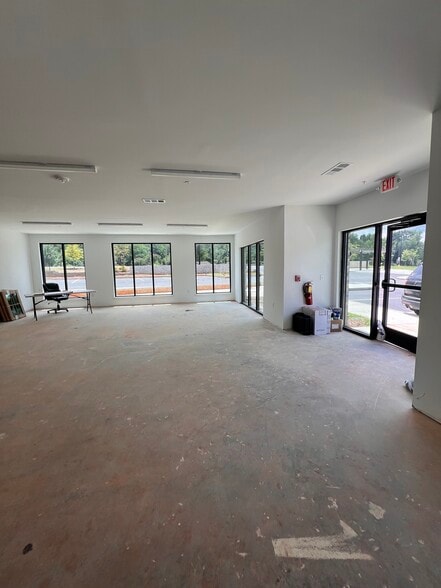 More Photos Of 4039 Hanover Way, Ellenwood Apartments For Lease