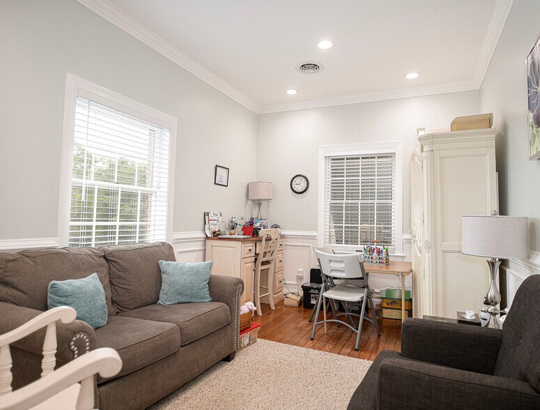 More Photos Of 900 S Main St, Bel Air Office For Sale