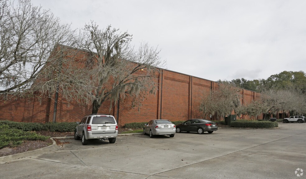 More Photos Of 8215 Westside Industrial, Jacksonville Unknown For Lease