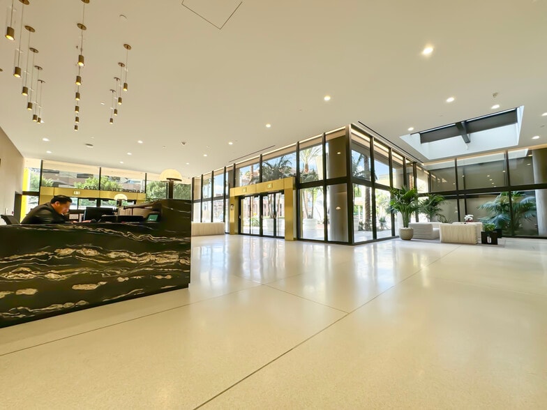 More Photos Of 5757 Wilshire Blvd, Los Angeles Office For Lease