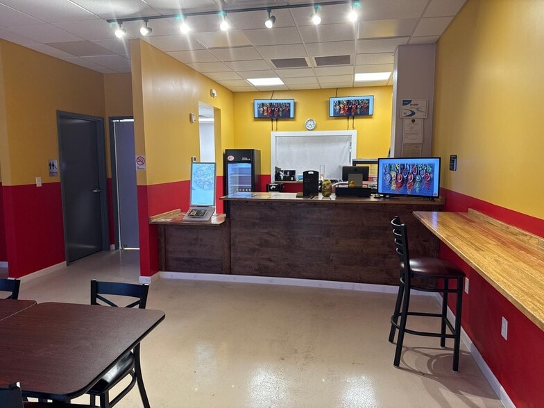 More Photos Of 4820 Augusta Rd, Garden City Freestanding For Lease