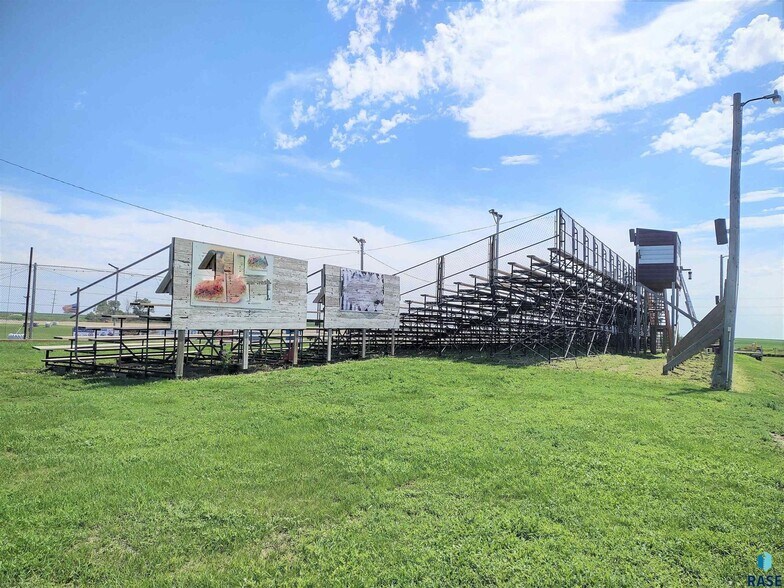 More Photos Of 1300 SE 3rd Ave, Miller Land For Sale