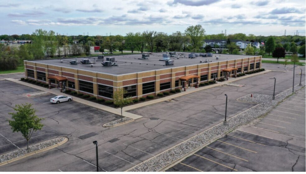 More Photos Of 33464 Schoenherr Rd, Sterling Heights Medical For Lease