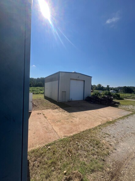 More Photos Of International dr @ Harvester Ave, Lawrenceburg Manufacturing For Sale