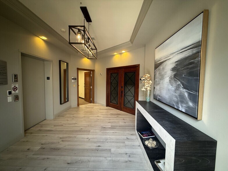 More Photos Of 215 N Howard Ave, Tampa Loft Creative Space For Lease