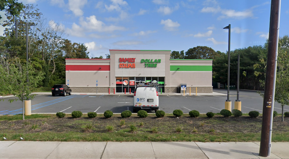 Primary Photo Of 416 W Delilah Rd, Pleasantville General Retail For Sale