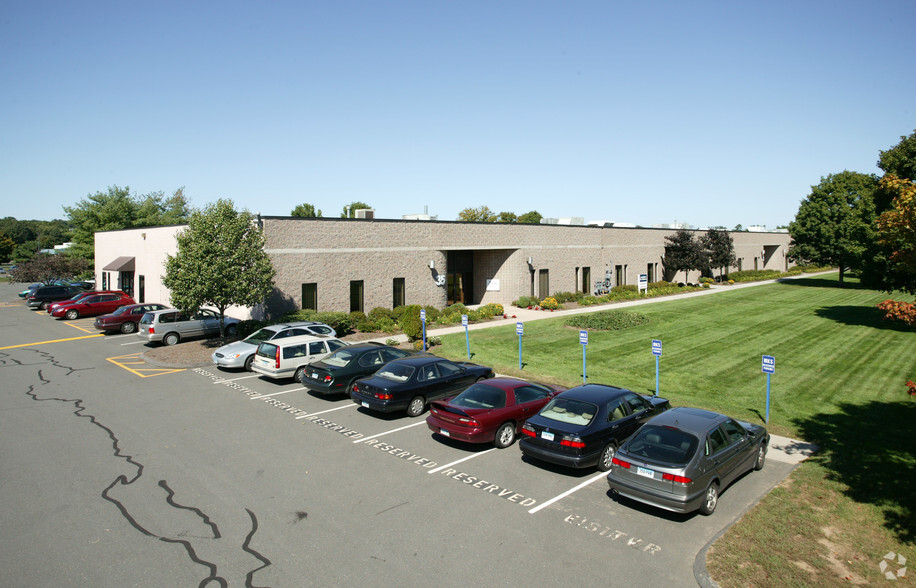 Primary Photo Of 29-35 Griffin Rd S, Bloomfield Light Manufacturing For Lease