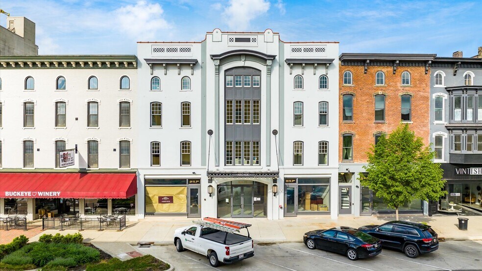 More Photos Of 33 N 3rd St, Newark Apartments For Lease