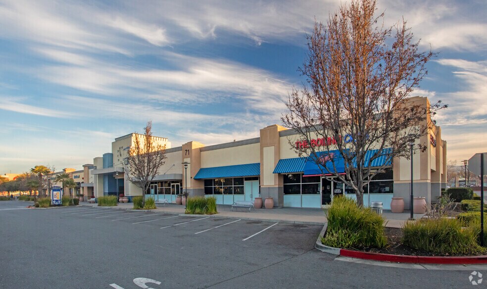 More Photos Of 2161-2199 Monterey Rd, San Jose Unknown For Lease