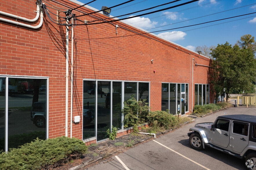 More Photos Of 1888 Section Rd, Cincinnati Industrial For Sale