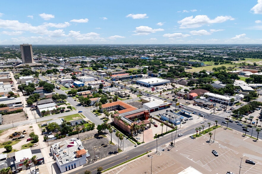 More Photos Of 1010 W Houston Ave, McAllen Hotel For Sale