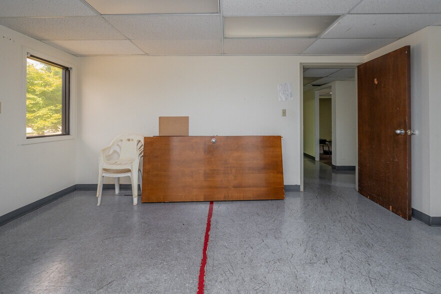 More Photos Of 730 Memorial Dr, Bessemer Medical For Sale