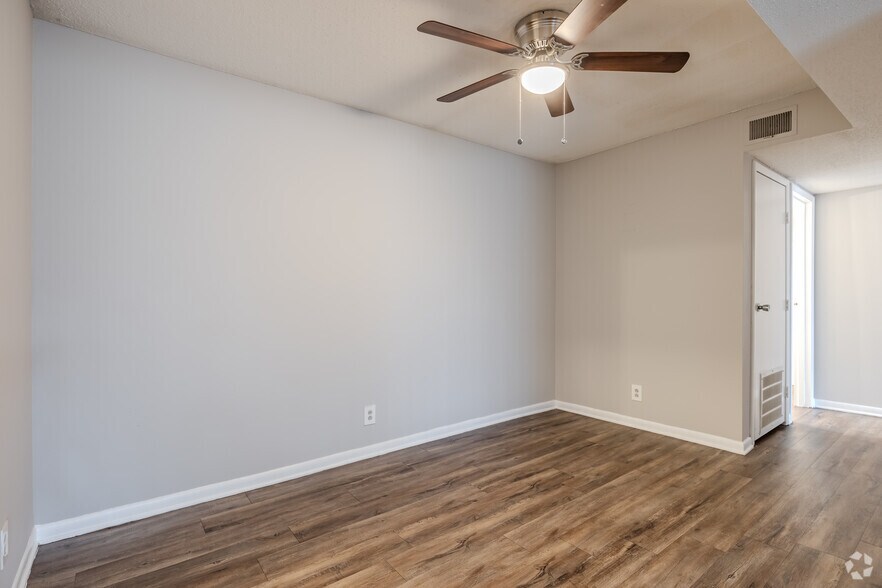 More Photos Of 3901 Northside Dr, Macon-Bibb Multifamily For Sale