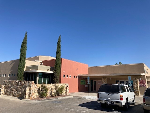 More Photos Of 4774 Loma del Sur Dr, El Paso Healthcare For Sale