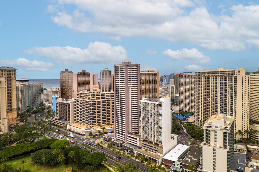 More Photos Of 1910 Ala Moana Blvd, Honolulu Apartments For Lease