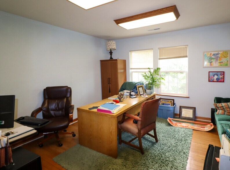 More Photos Of 795 W 7th Ave, Eugene Office For Lease