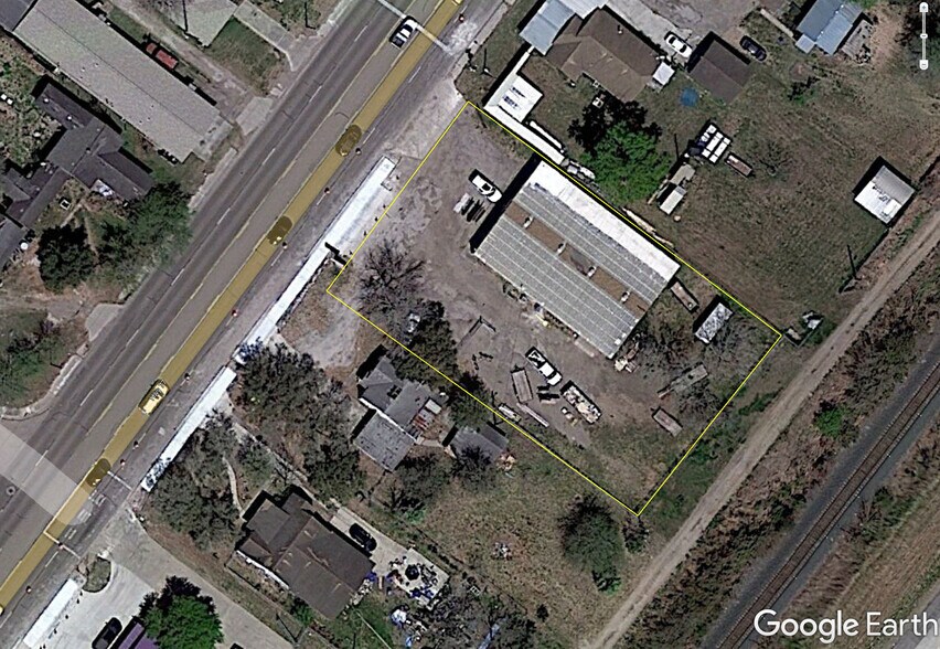 More Photos Of 1016 Voss Ave, Odem Warehouse For Sale