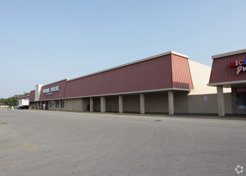 More Photos Of 1500-1630 Lake Trafford Rd, Immokalee General Retail For Lease
