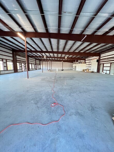 More Photos Of 9 Remington Dr, Little Rock Flex For Lease