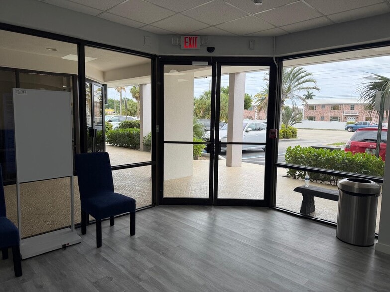 More Photos Of 351 S Cypress Rd, Pompano Beach Office For Sale