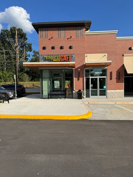 More Photos Of 18251 Flower Hill Way, Gaithersburg Restaurant For Lease