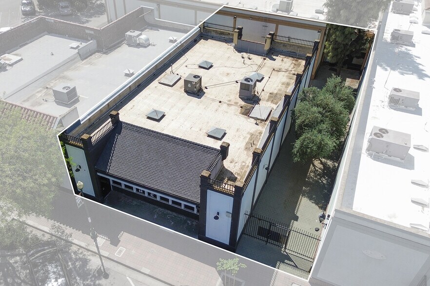 More Photos Of 145-147 N K St, Tulare Office For Sale