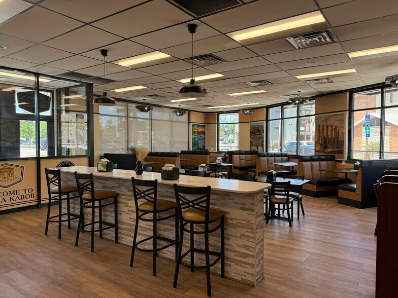 More Photos Of 5215 N Milwaukee Ave, Chicago General Retail For Sale