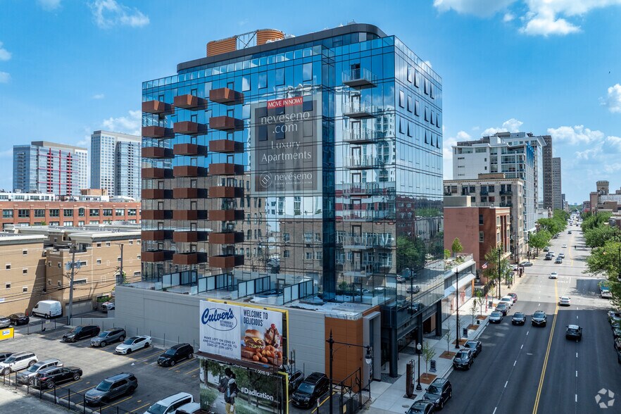 More Photos Of 1717 S Michigan Ave, Chicago Apartments For Lease